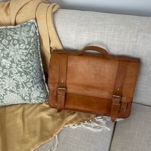 Leather Messenger Satchel Bag in Tan